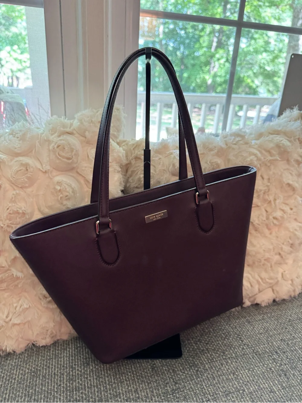Kate Spade New York Plum/Burgundy Saffiano Leather Tote Bag